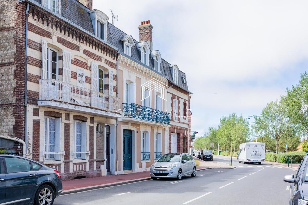 Appartement Les Mouettes C.L.S Deauville Exteriör bild